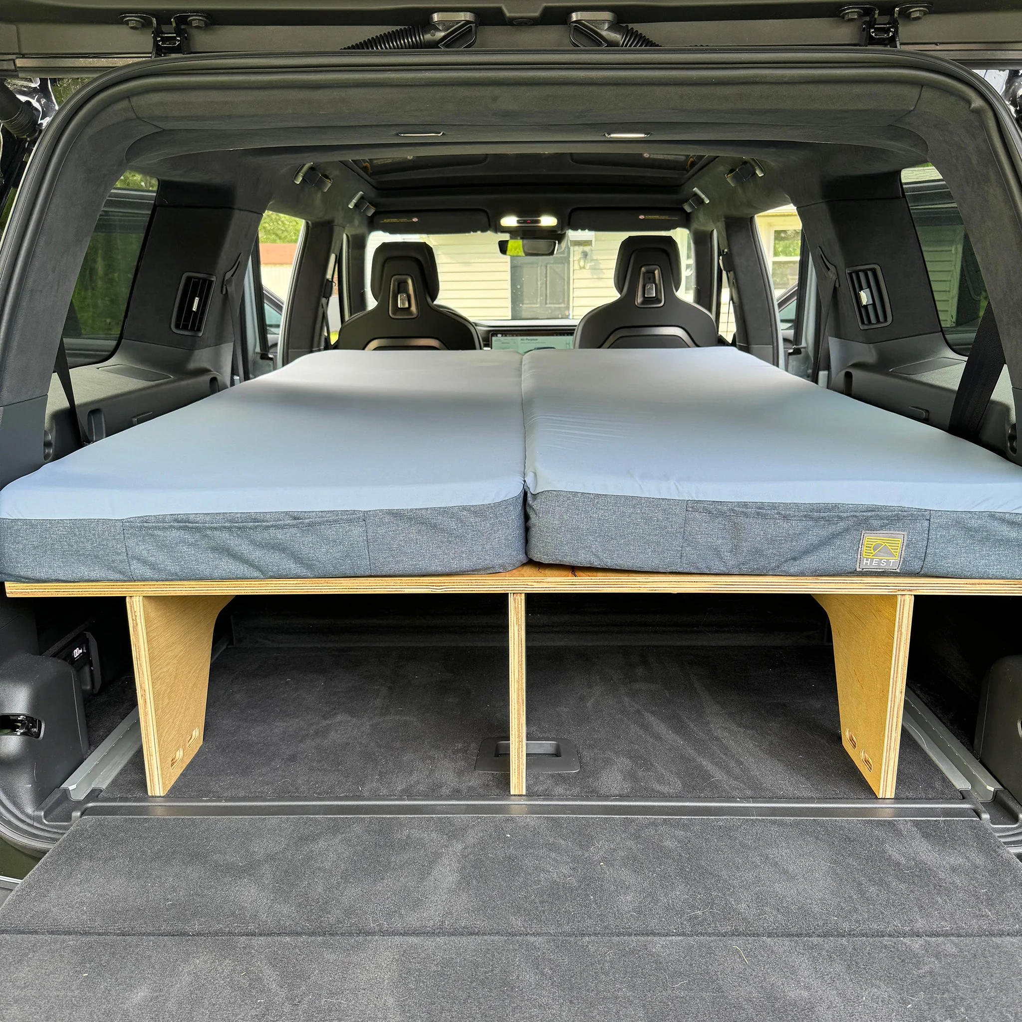 Rivian_R1S_Car_Camping_Setup Rivian_R1S_Car_Camping_Setup